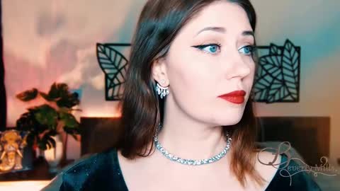 The divine Beverly online show from 02-26-25, 03:30