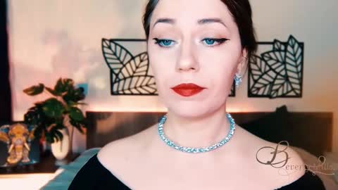 The divine Beverly online show from 02-27-25, 06:07