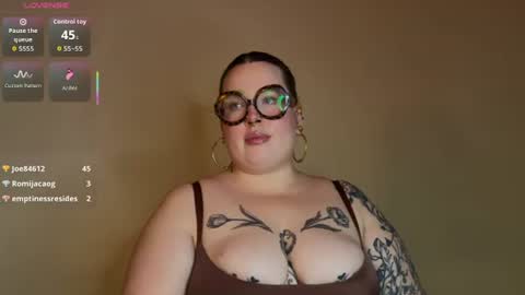 Snapshot of missbika chatting on 07-29-26, 12:09 Miss Bika online show from 07-29-26, 12:09
