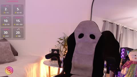 Snapshot of missblair12 chatting on 12-10-24, 12:50 MissBlair online show from 12-10-24, 12:50