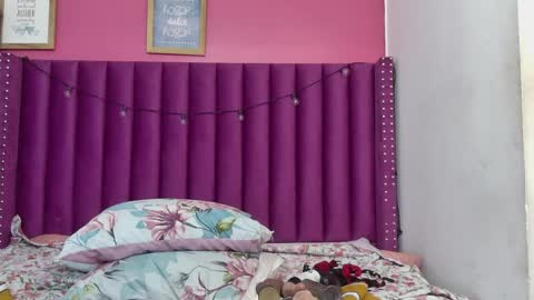 Snapshot of missbnasty_ chatting on 03-29-26, 12:27 Miss Evelyn online show from 03-29-26, 12:27