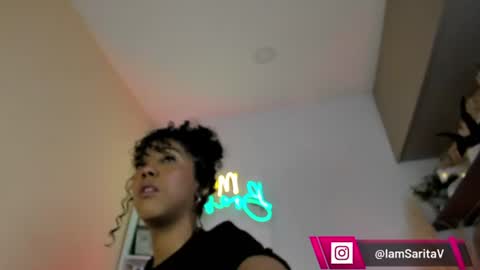 Snapshot of missbrasil_ chatting on 06-18-26, 11:36 Sara Vanegas online show from 06-18-26, 11:36
