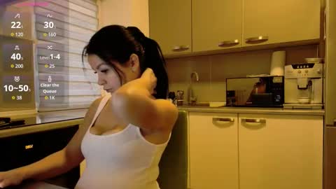 Snapshot of missbya chatting on 11-25-25, 06:02 missbya online show from 11-25-25, 06:02