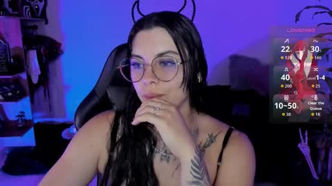 Snapshot of misscharlottte_18 chatting on 10-04-25, 04:10 Missy Charlottte.  Hey remember to give me a thumbs up ty online show from 10-04-25, 04:10