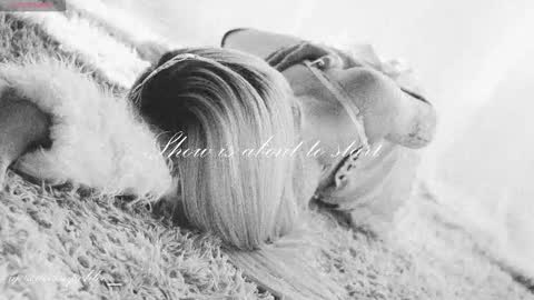 Chloe freelance model Please your thumbs up are important  online show from 10-30-25, 11:49