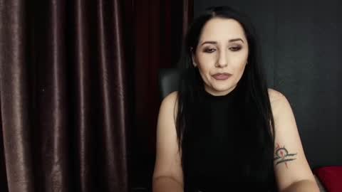 Snapshot of missdyaa chatting on 01-01-25, 11:29 Miss online show from 01-01-25, 11:29