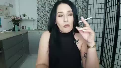 Miss online show from 06-11-26, 12:32