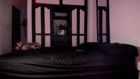 Miss Elisse H. online show from 11-12-25, 05:13