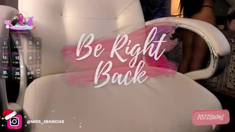 Snapshot of missfrancia_ chatting on 12-18-25, 12:11 Amelia Leon online show from 12-18-25, 12:11