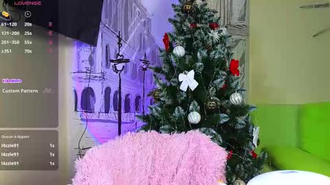 Snapshot of missfreyaxxx chatting on 01-18-25, 06:53 MissFreyaXXX online show from 01-18-25, 06:53