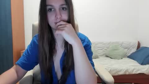 missgreen21 online show from 10-25-25, 05:15