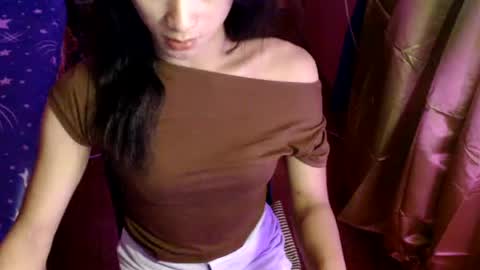 Snapshot of missheart69xx chatting on 07-18-26, 03:22 heart online show from 07-18-26, 03:22