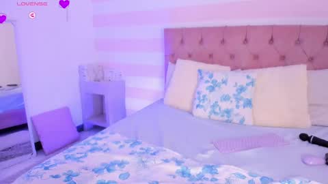 Melany Hiller online show from 03-04-25, 09:40