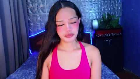 Snapshot of missionary_addiction_cumshot chatting on 06-05-26, 12:00 im your queen steffie online show from 06-05-26, 12:00