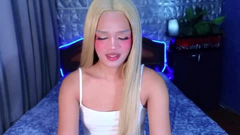 Snapshot of missionary_addiction_cumshot chatting on 06-08-26, 12:05 im your queen steffie online show from 06-08-26, 12:05