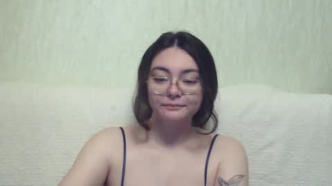 missis mona online show from 12-23-24, 08:22