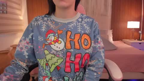 Bella Castillo online show from 12-27-24, 11:39