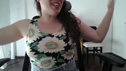 Snapshot of missivana777 chatting on 01-22-25, 07:45 Ivana online show from 01-22-25, 07:45