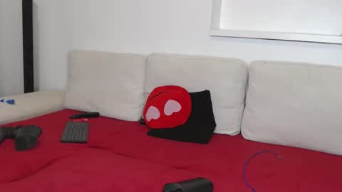 Snapshot of missjenifer chatting on 02-05-26, 08:46 missjenifer online show from 02-05-26, 08:46