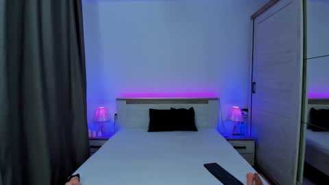 Snapshot of misskarla20 chatting on 02-23-25, 05:18 Miss Karla online show from 02-23-25, 05:18