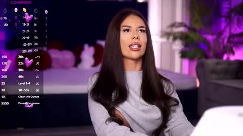 Snapshot of misskiarra chatting on 09-25-25, 06:50 misskiarra online show from 09-25-25, 06:50