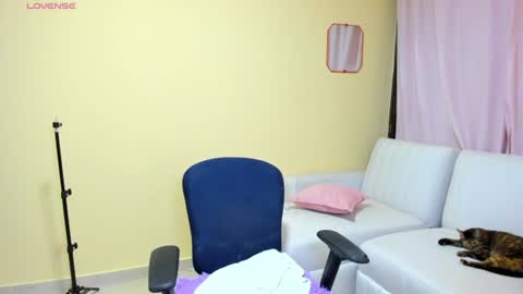 Kimberly Alejandra online show from 06-22-26, 01:29