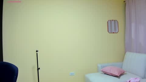 Kimberly Alejandra online show from 06-22-26, 03:25