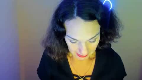 Christina online show from 10-16-25, 11:11