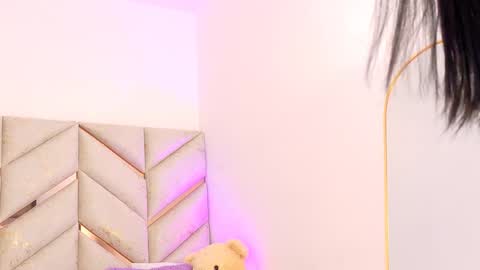 Snapshot of misslilith69 chatting on 09-27-25, 02:33 lyly independient model online show from 09-27-25, 02:33