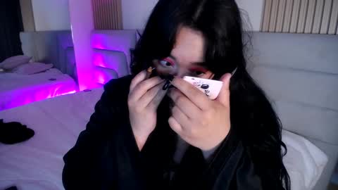 Miss Loise online show from 03-25-26, 08:20