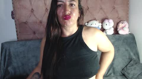 Snapshot of misslucyy1 chatting on 09-25-25, 11:08 luccy online show from 09-25-25, 11:08
