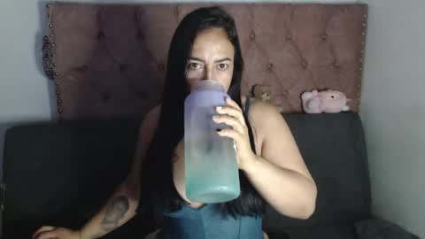 Snapshot of misslucyy1 chatting on 06-28-26, 12:00 luccy online show from 06-28-26, 12:00