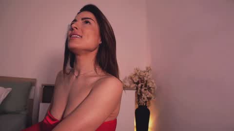 Lullu online show from 11-15-25, 02:35