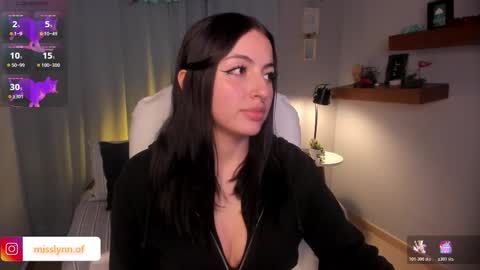 i am lyn online show from 03-19-26, 05:11