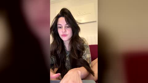 Snapshot of missmadsxx chatting on 05-07-26, 11:48 MADS online show from 05-07-26, 11:48