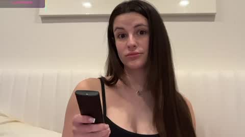 Snapshot of missmadsxx chatting on 06-16-26, 01:25 MADS online show from 06-16-26, 01:25