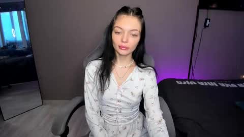 Snapshot of missmary_adam chatting on 03-22-26, 06:17 Mary online show from 03-22-26, 06:17