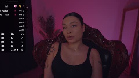 LUXXANDRA online show from 02-08-25, 06:33