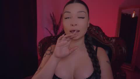 LUXXANDRA online show from 03-12-25, 06:29