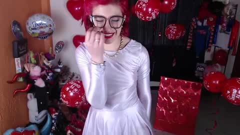 Miss Mia online show from 02-15-25, 03:50