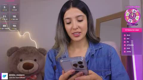 Emma Rivera online show from 03-09-26, 01:20