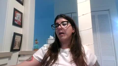 Snapshot of missmonatoyou chatting on 05-16-26, 10:30 MissMona online show from 05-16-26, 10:30