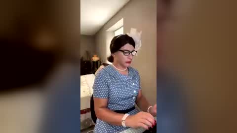 Nicole Smith online show from 07-22-26, 09:39
