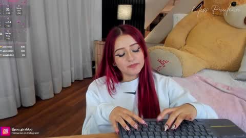 Pau Giraldo online show from 01-17-25, 05:21