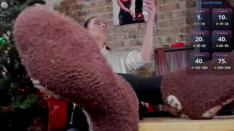 Miss Venus online show from 12-29-24, 09:39