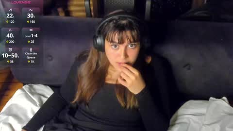 Snapshot of misspink152015 chatting on 03-07-25, 04:02 sarah online show from 03-07-25, 04:02