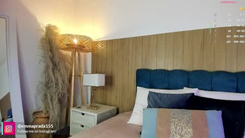 Emma Prada online show from 04-14-26, 11:49