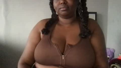 Snapshot of missprincessxox chatting on 07-05-26, 03:30 MissPrincessXo online show from 07-05-26, 03:30