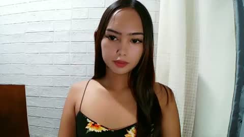Snapshot of missrianmwua chatting on 06-24-26, 06:23 missrianmwua online show from 06-24-26, 06:23