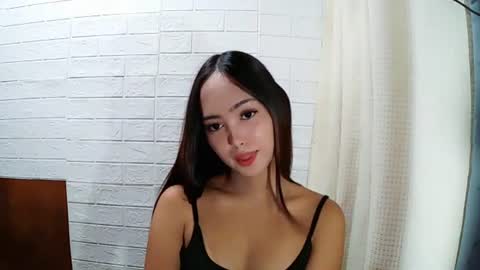 Snapshot of missrianmwua chatting on 07-09-26, 05:33 missrianmwua online show from 07-09-26, 05:33